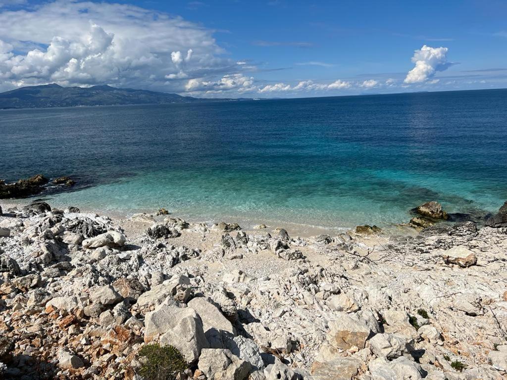 White Sidesea View Apartment Sarandë 外观 照片