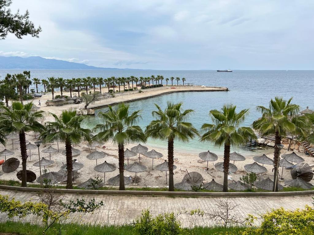White Sidesea View Apartment Sarandë 外观 照片