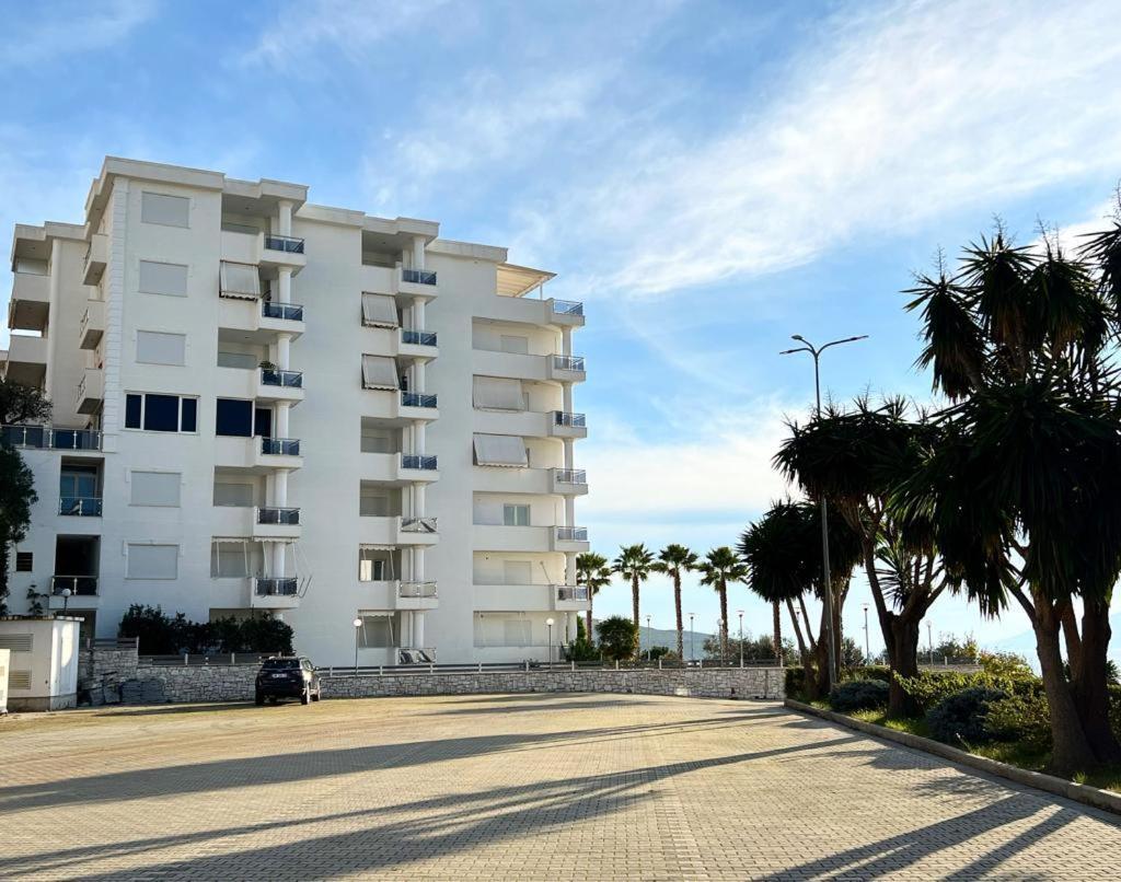 White Sidesea View Apartment Sarandë 外观 照片
